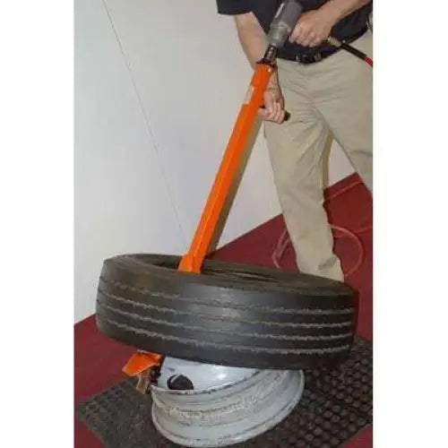 Tire dismounting discount tool